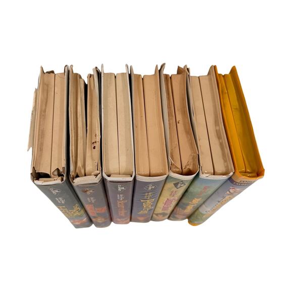 Walt Disney the Classics Vintage Set Lot of 7 VHS Tapes Movies - Picture 2 of 7